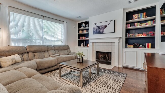 20703 Emerald Spruce Ct