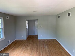 2200 Post Ln in Silver Spring, MD - Building Photo - Building Photo