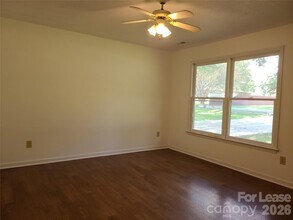 210 N Cloudman St in Charlotte, NC - Building Photo - Building Photo