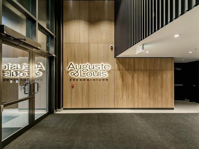 property at 1150 Bd René-Lévesque E