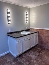 1913 Simpson Dr in Tupelo, MS - Building Photo - Building Photo