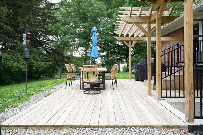 property at 216 Berkshire Rd
