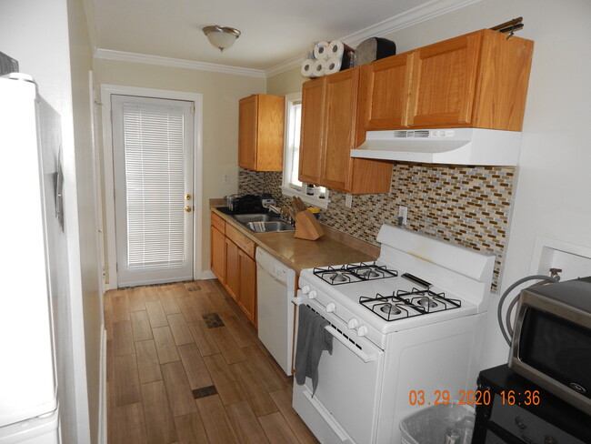 3388 Harrison Rd, Unit Upstairs in Atlanta, GA - Foto de edificio - Building Photo
