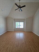 16020 Fountainview Dr in Montgomery, TX - Building Photo - Building Photo