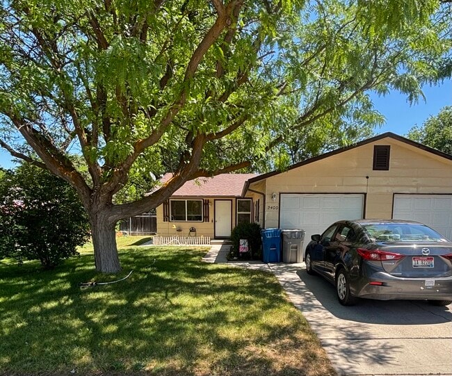 property at 2400 S Hilton St