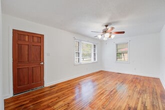 2332 W Circle Dr NW in Orangeburg, SC - Building Photo - Building Photo
