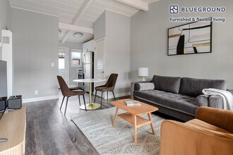 727 Layne Ct in Palo Alto, CA - Building Photo - Building Photo