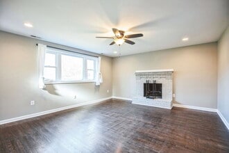 8570 Penns Hill Rd in La Plata, MD - Building Photo - Building Photo