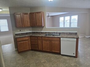 10840 Woods Dr in Ingalls, IN - Building Photo - Building Photo