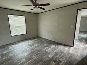 6407 SE 108th St in Belleview, FL - Building Photo - Building Photo