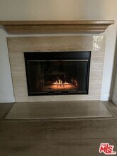 675 Oak Run Trail in Oak Park, CA - Foto de edificio - Building Photo