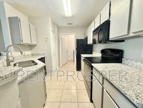 6530 Swissco Dr in Orlando, FL - Building Photo - Building Photo