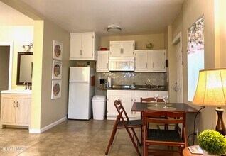 815 E 3rd Ave in El Paso, TX - Building Photo - Building Photo