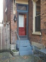 711 Philadelphia St in Covington, KY - Building Photo