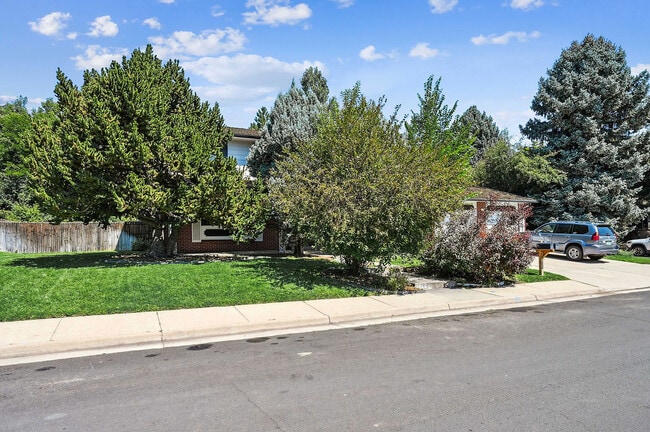 property at 6741 E Ithaca Pl