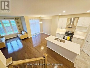 1103 Barrow Ave. in Kingston, ON - Building Photo - Building Photo