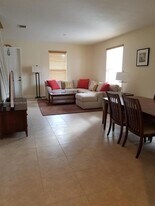 14657 SW 14th St, Unit 288-08 in Pembroke Pines, FL - Building Photo
