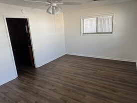 513 3rd St in Conway, AR - Building Photo