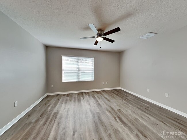 4368 Edenrock Pl in Spring Hill, FL - Building Photo - Building Photo