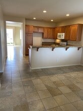 16820 Desert Lily St in Victorville, CA - Building Photo - Building Photo
