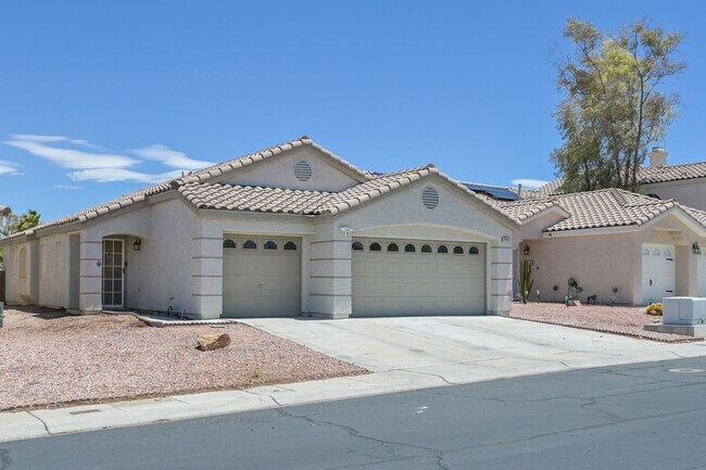 3408 Outlook Point St in North Las Vegas, NV - Building Photo - Building Photo