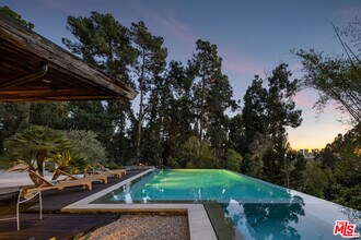 1120 El Retiro Way in Beverly Hills, CA - Building Photo - Building Photo