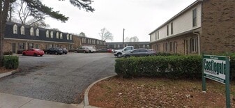 1071 Level Creek Rd in Buford, GA - Building Photo