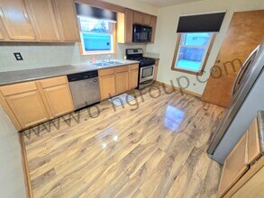 5412 41st Ave in Kenosha, WI - Foto de edificio - Building Photo