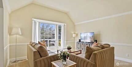 2322 233rd Ave NE in Sammamish, WA - Building Photo - Building Photo