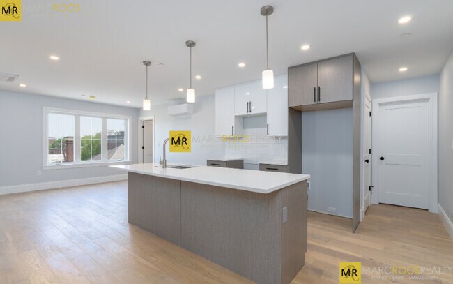 property at 435 Market St