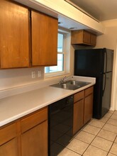 1384 W Hartley Cir in Deltona, FL - Building Photo - Building Photo
