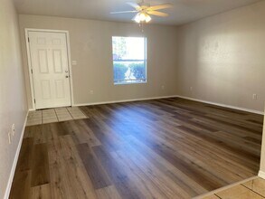 501 Twin Oaks in Kirbyville, MO - Building Photo - Building Photo