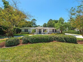 1471 Mandarin Rd in Naples, FL - Building Photo - Building Photo