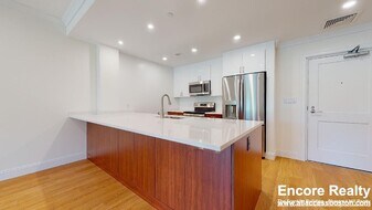 201 Sherman Rd, Unit 610 in Brookline, MA - Building Photo