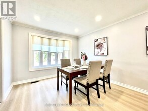 44 Frey Crescent in Toronto, ON - Building Photo - Building Photo