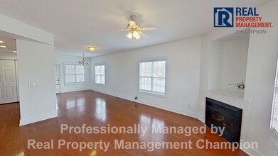 2302 Wrightsville Ave in Wilmington, NC - Building Photo - Building Photo