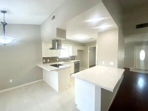 2719 Cotton Stock Dr in Sugar Land, TX - Building Photo - Building Photo