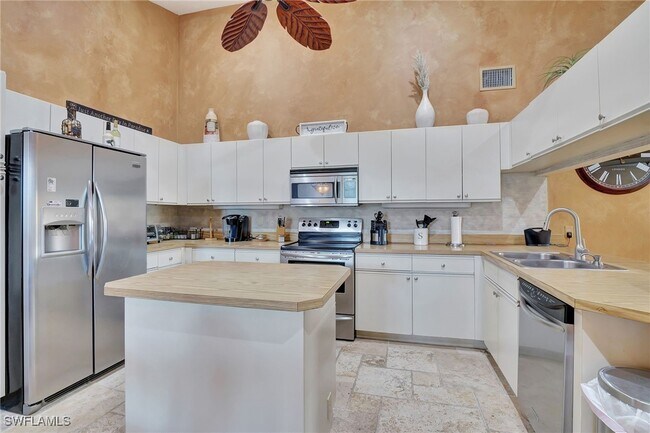 property at 2103 Tama Cir