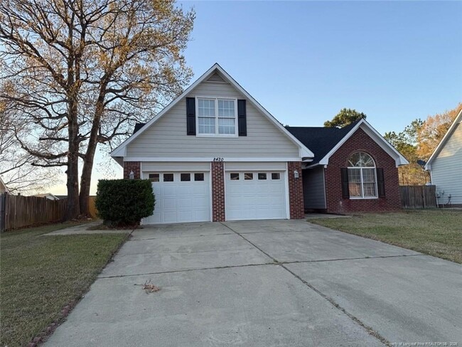 8420 Deertrot Dr in Fayetteville, NC - Building Photo - Building Photo