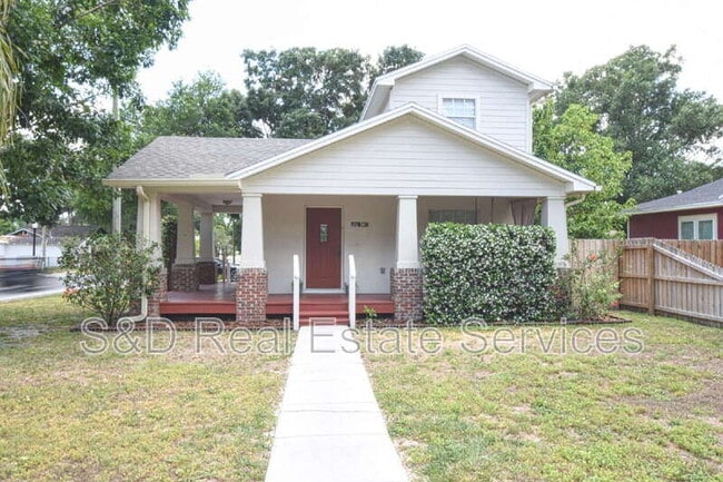 property at 302 W Belmar St