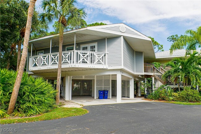 property at 950 Moody Rd