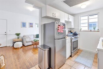530 15th St in Miami Beach, FL - Building Photo - Building Photo