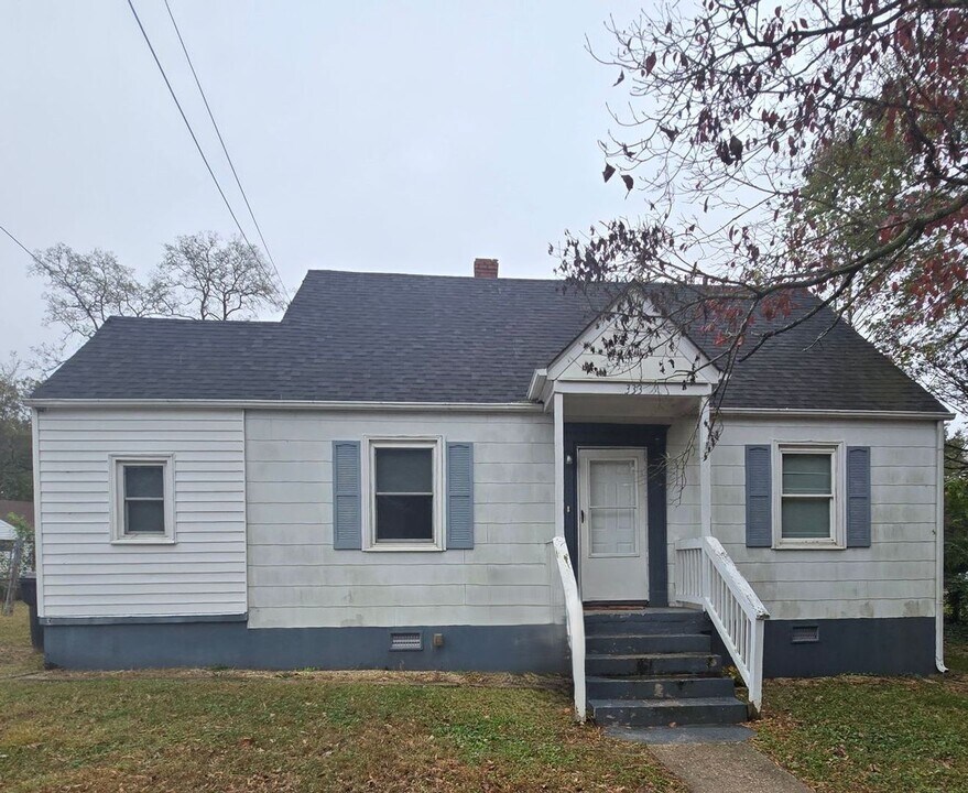 333 Byrd St in Hopewell, VA - Building Photo