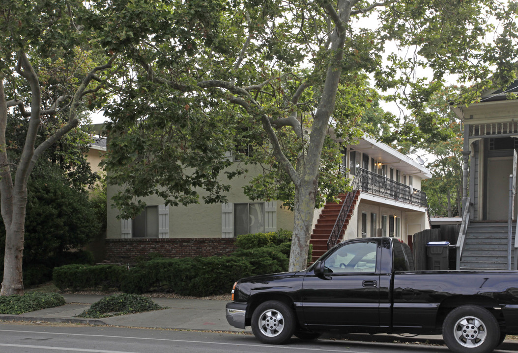 470 N 3rd St in San Jose, CA - Building Photo