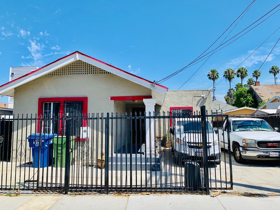 1109 Exposition Blvd in Los Angeles, CA - Building Photo