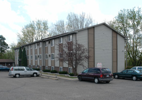South Gate Apartments in Princeton, MN - Building Photo