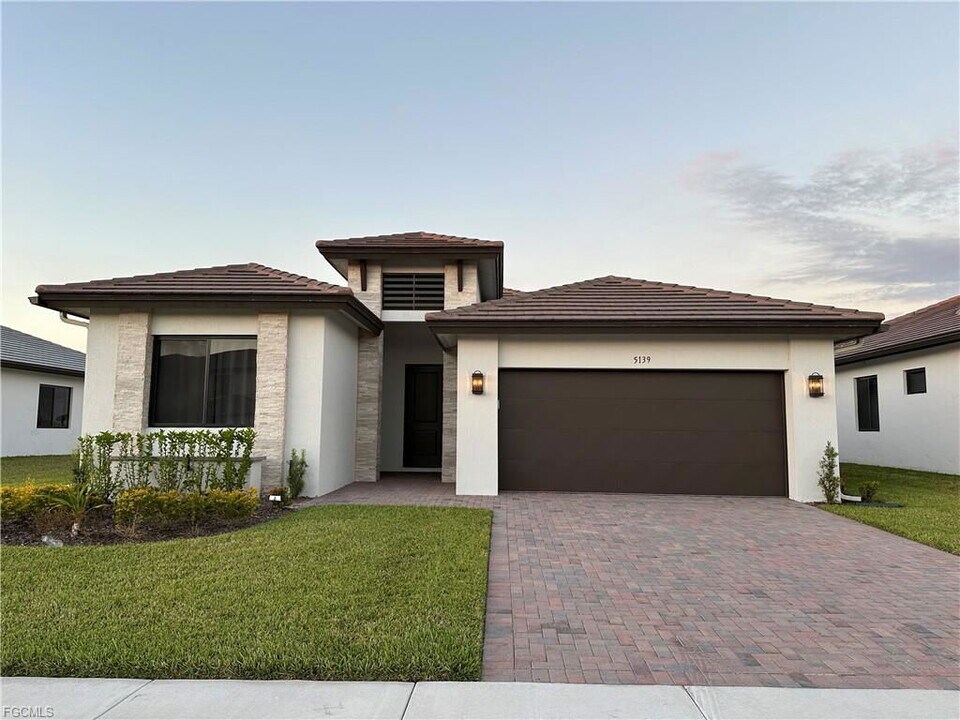 5139 Nevola Ave in Ave Maria, FL - Building Photo
