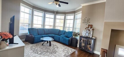 410 S Edward St in Mount Prospect, IL - Building Photo - Building Photo