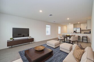 25364 Carnation Ct in Montgomery, TX - Building Photo - Building Photo