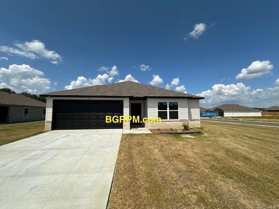25 Doe Run Dr in Ward, AR - Building Photo